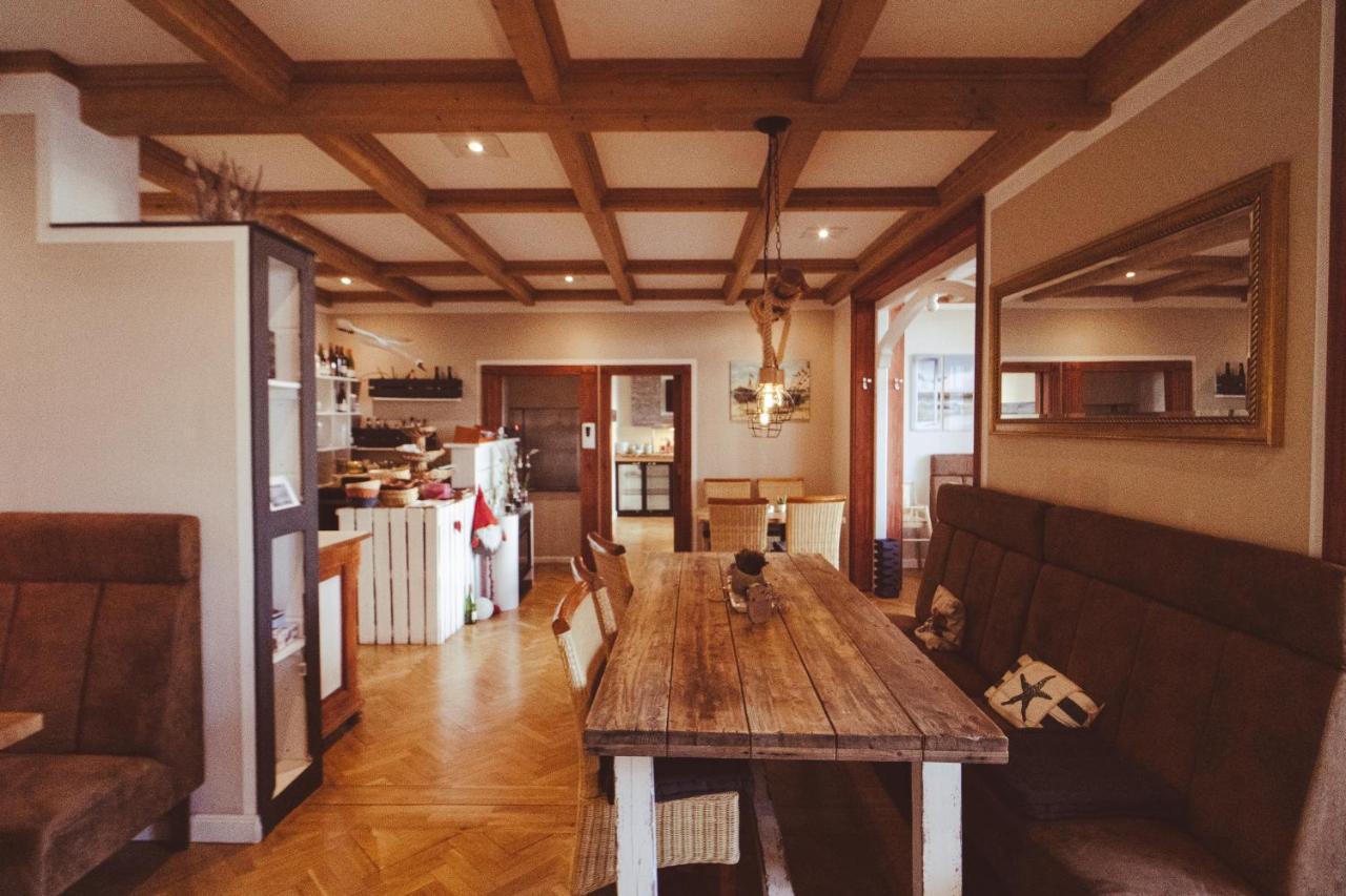 Gaestehaus Astrids Strandmuschel Binz Buitenkant foto